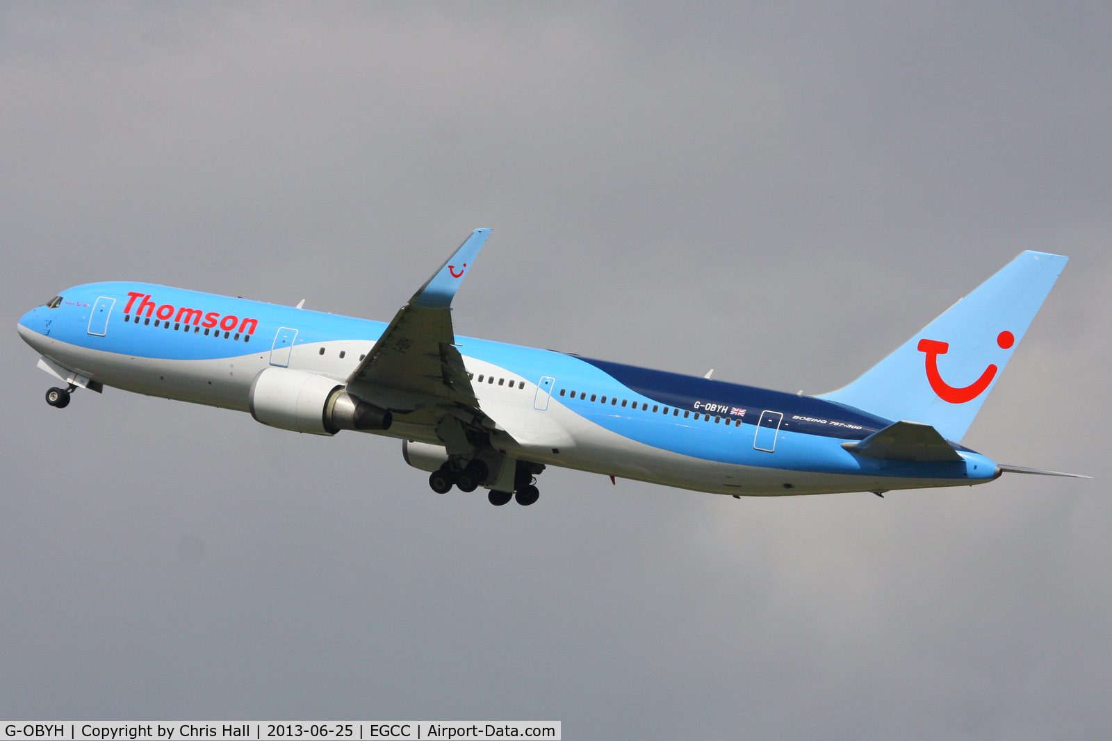 G-OBYH, 1999 Boeing 767-304/ER C/N 28883, Thomson