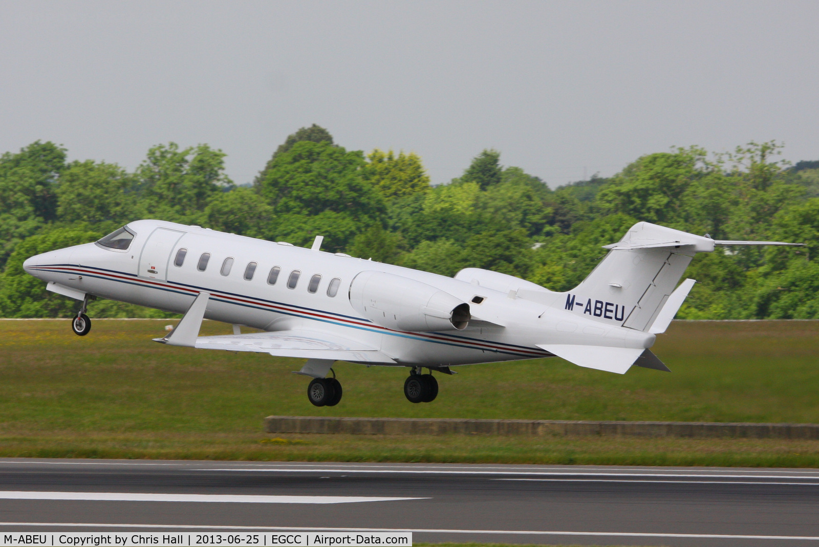 M-ABEU, 2009 Learjet 45 C/N 45-374, used by Ryanair to ferry engineers to repair any problems with their aircraft