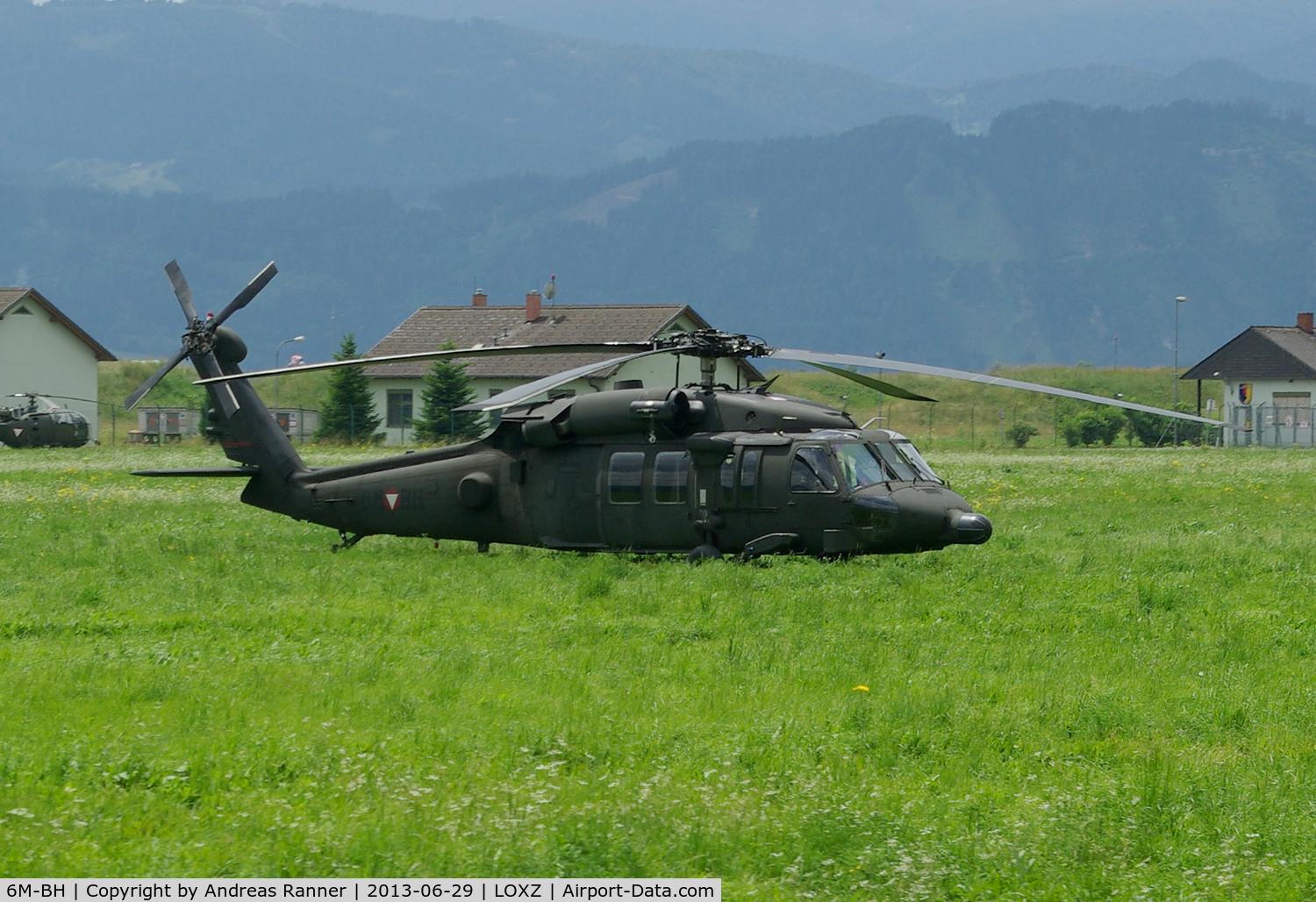 6M-BH, 2002 Sikorsky S-70A-42 Black Hawk C/N 70-2758, Austrian Air Force S-70 Black Hawk