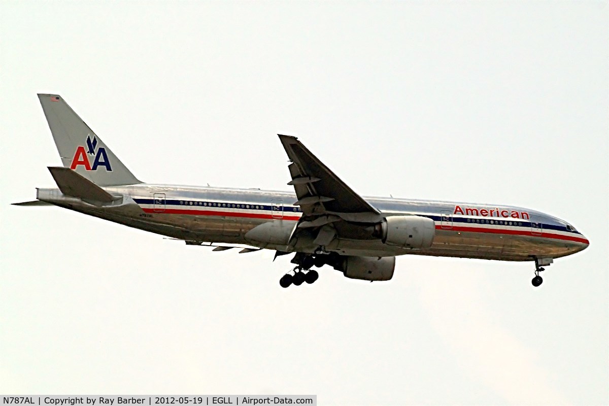 N787AL, 2000 Boeing 777-223 C/N 30010, Boeing 777-223ER [30010] (American Airlines) Home~G 19/05/2012. On approach 27L.