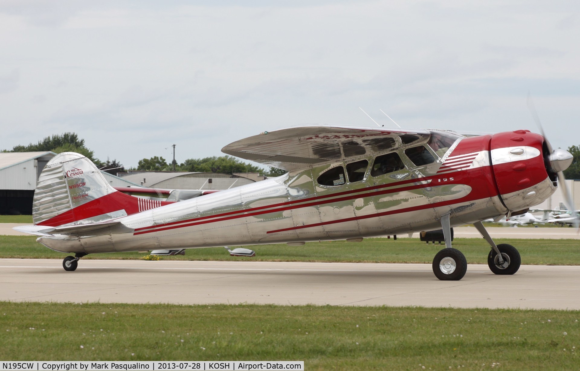 N195CW, 1954 Cessna 195B Businessliner C/N 16174, Cessna 195B