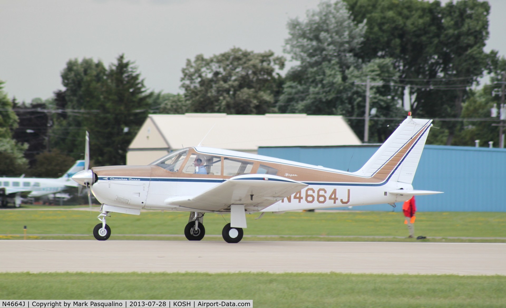 N4664J, 1968 Piper PA-28R-180 Cherokee Arrow C/N 28R-30562, Piper PA-28R-180