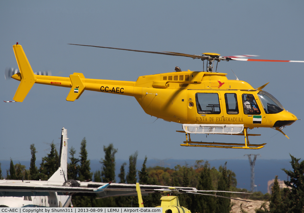 CC-AEC, Bell 407 C/N 53599, Taking off from LEMU for a new mission...