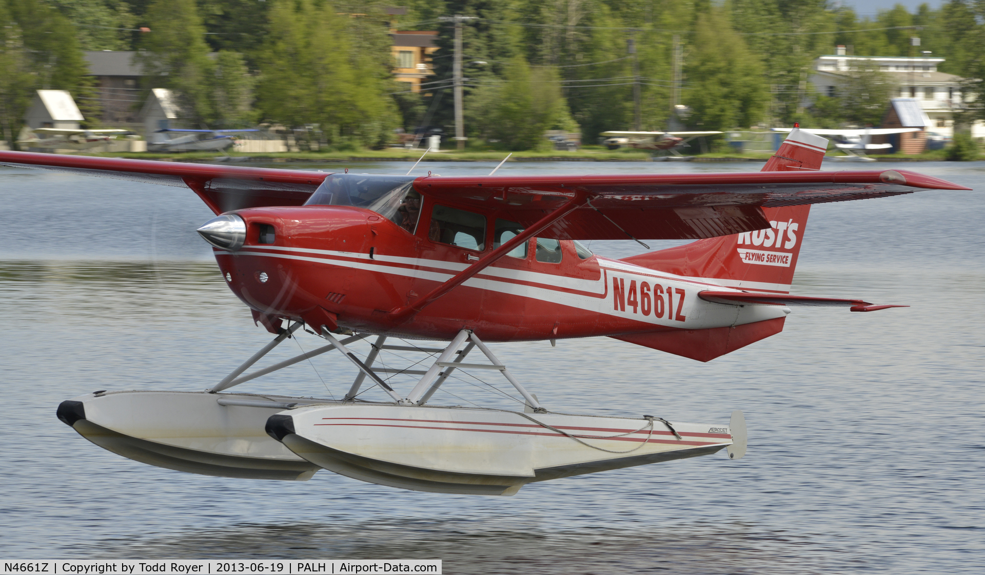N4661Z, 1980 Cessna U206G Stationair C/N U20605998, Landing at Lake Hood