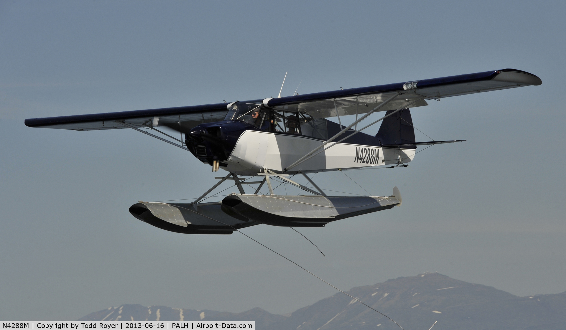 N4288M, 1947 Piper PA-12 Super Cruiser C/N 12-3218, Departing Lake Hood