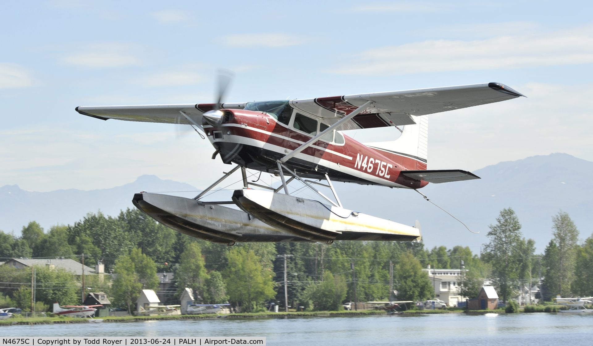 N4675C, 1974 Cessna A185F Skywagon 185 C/N 18502592, Departing Lake Hood