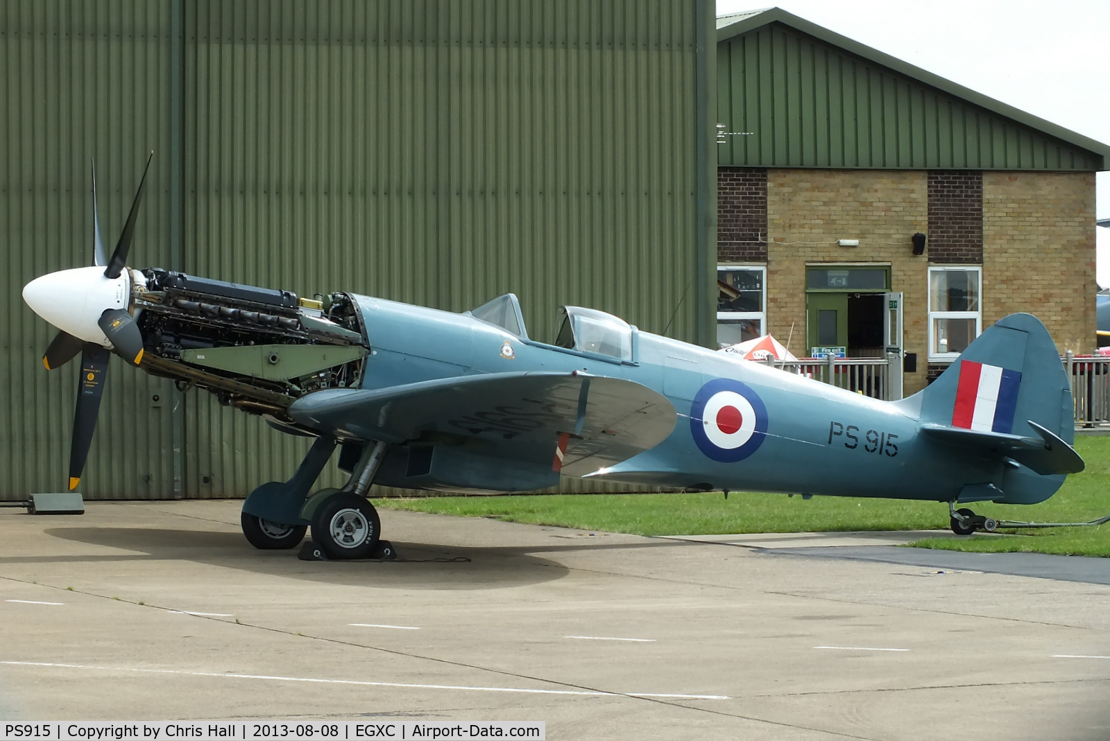 PS915, 1945 Supermarine 389 Spitfire PR.XIX C/N 6S/585121, PS915 currently wears the colour scheme and markings of PS888, a PRXIX of 81 Squadron based at Seletar in Singapore during the Malaya Campaign.