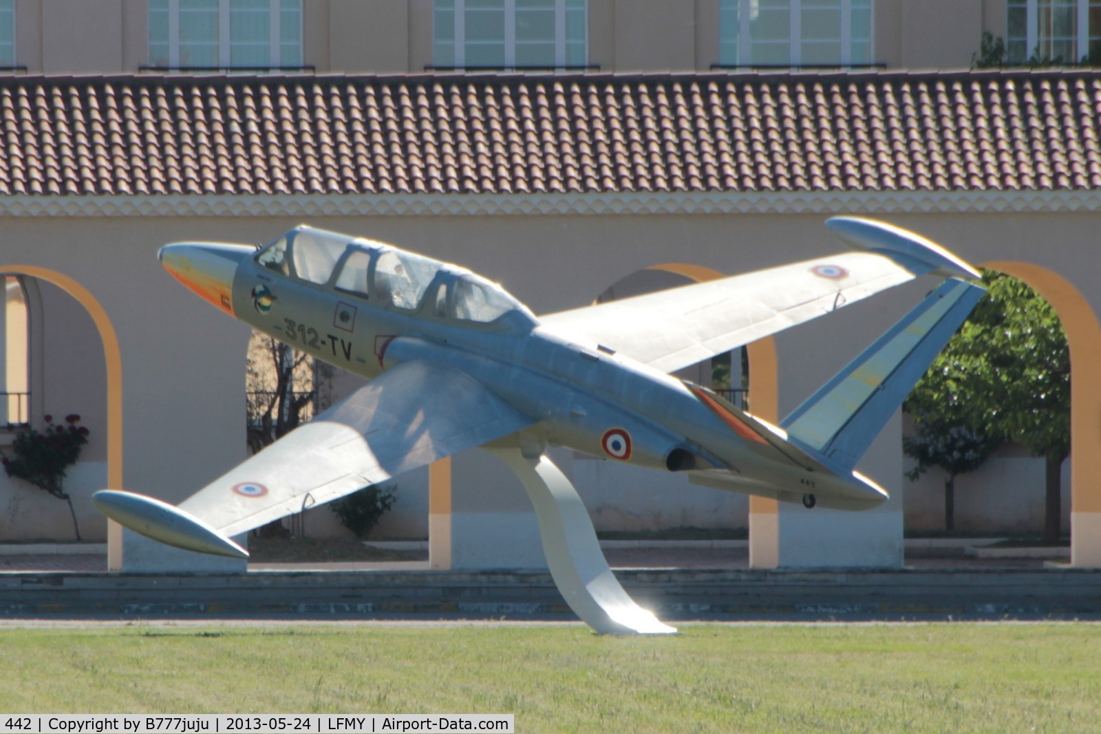 442, Fouga CM-170R Magister C/N 442, at Salon de Provence