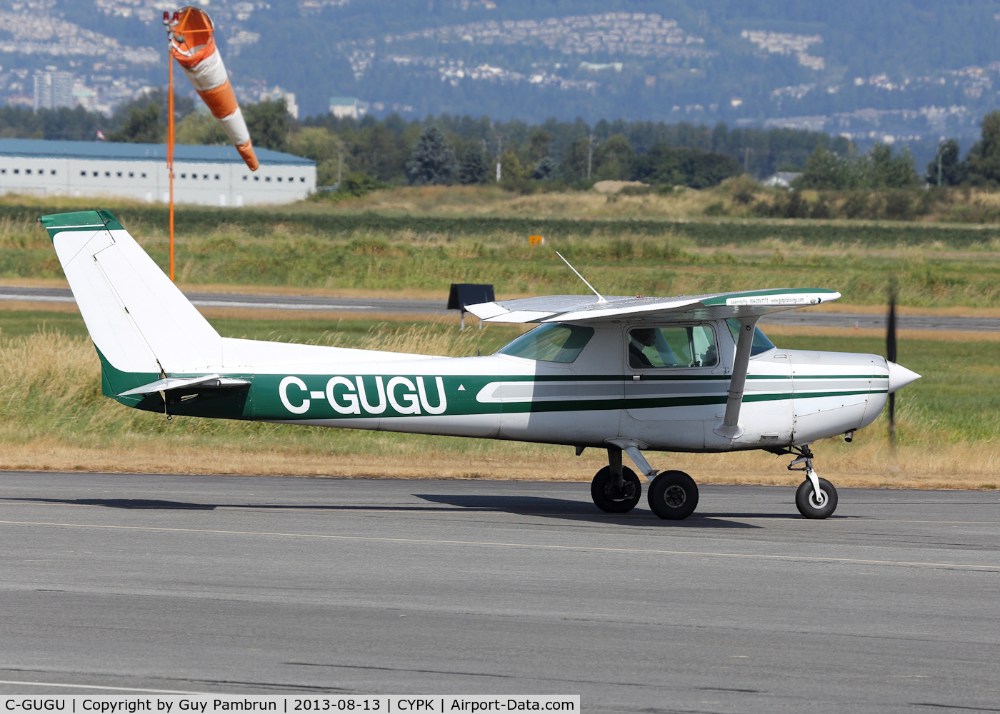 C-GUGU, 1980 Cessna 152 C/N 15284256, Getting ready to leave