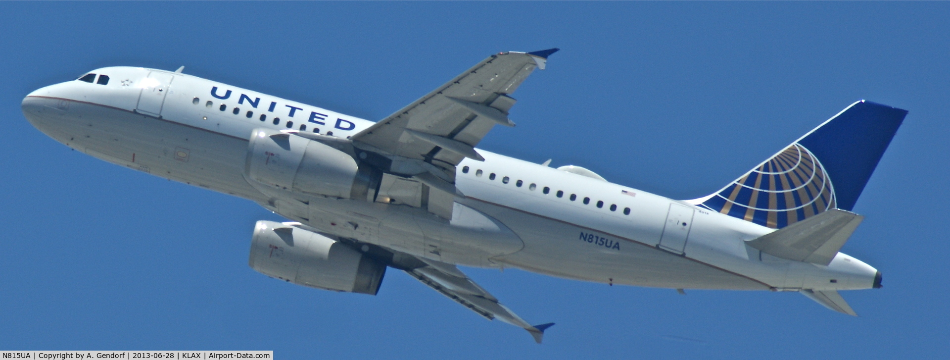 N815UA, 1998 Airbus A319-131 C/N 867, United, seen here departing Los Angeles Int´l(KLAX)