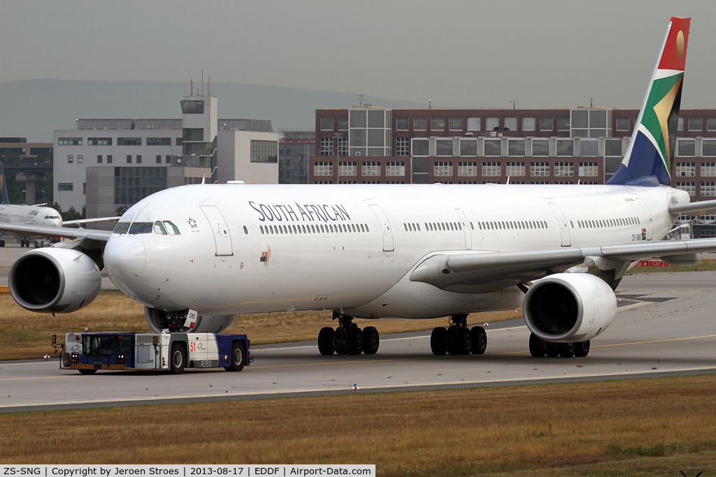 ZS-SNG, 2004 Airbus A340-642 C/N 557, Frankfurt 17-08-2013