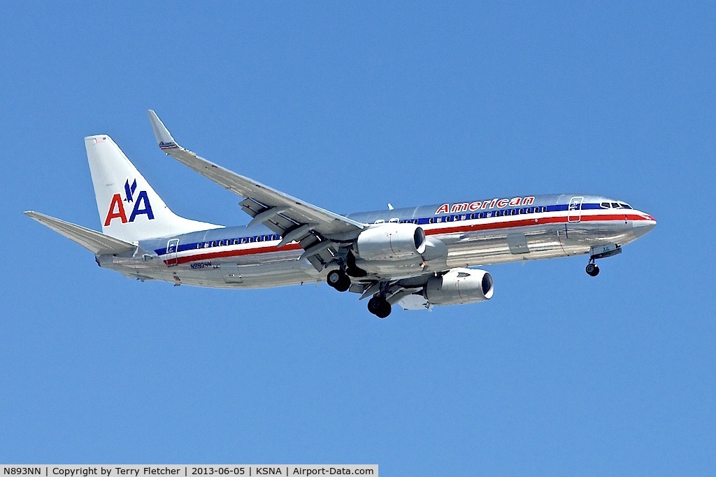 N893NN, 2012 Boeing 737-823 C/N 33316, On approach to John Wayne , Orange County Airport , Santa Ana , California