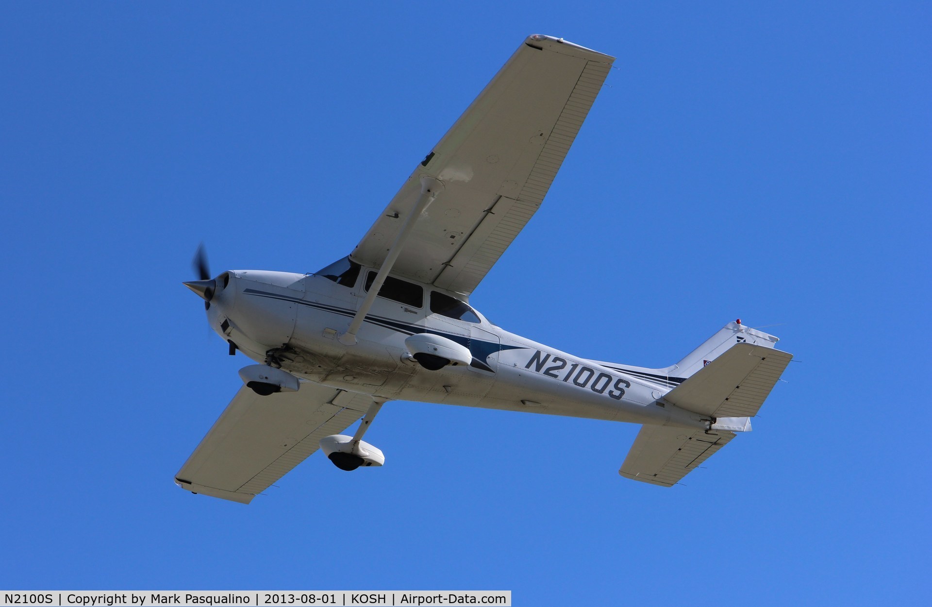 N2100S, 2004 Cessna 172S C/N 172S9589, Cessna 172S