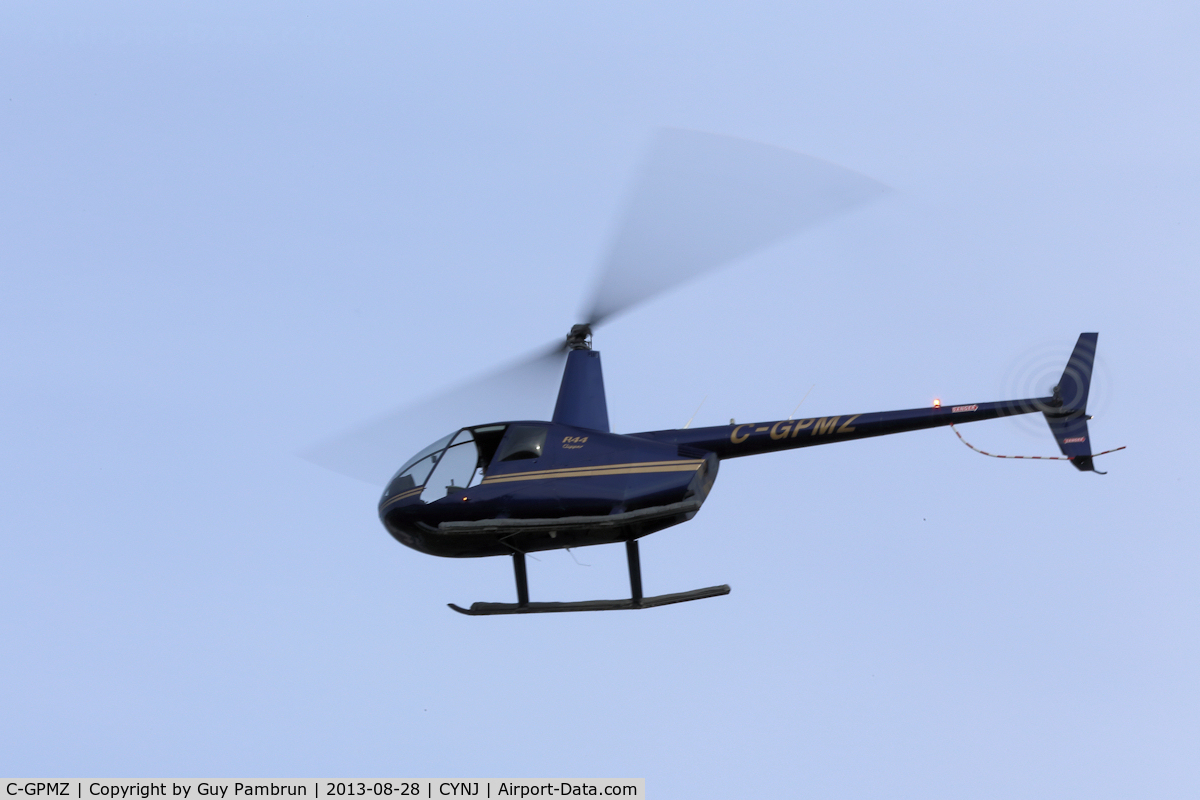C-GPMZ, 2001 Robinson R44 C/N 0987, Landing