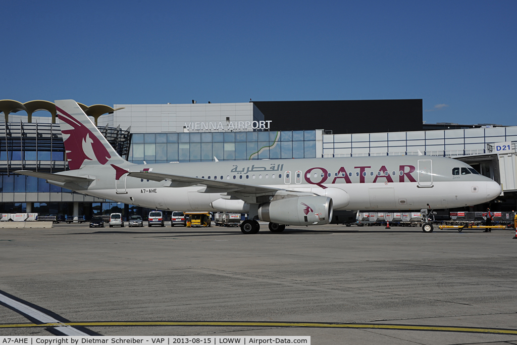 A7-AHE, 2010 Airbus A320-232 C/N 4479, Qatar Airways Airbus 320