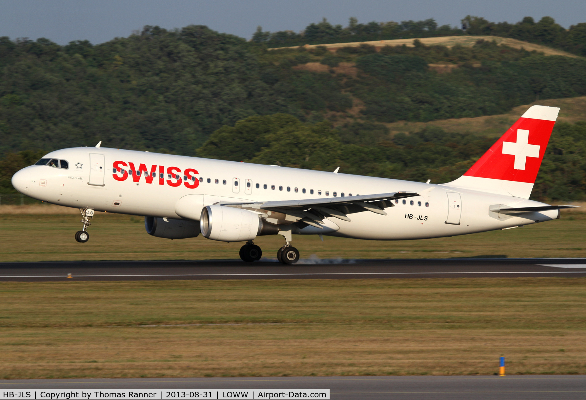 HB-JLS, 2012 Airbus A320-214 C/N 5069, Swiss A320