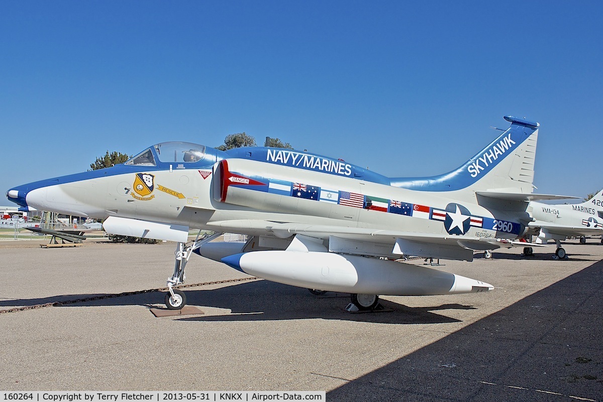 160264, Douglas A-4M Skyhawk C/N 14607, Displayed at the Flying Leatherneck Aviation Museum in San Diego, California