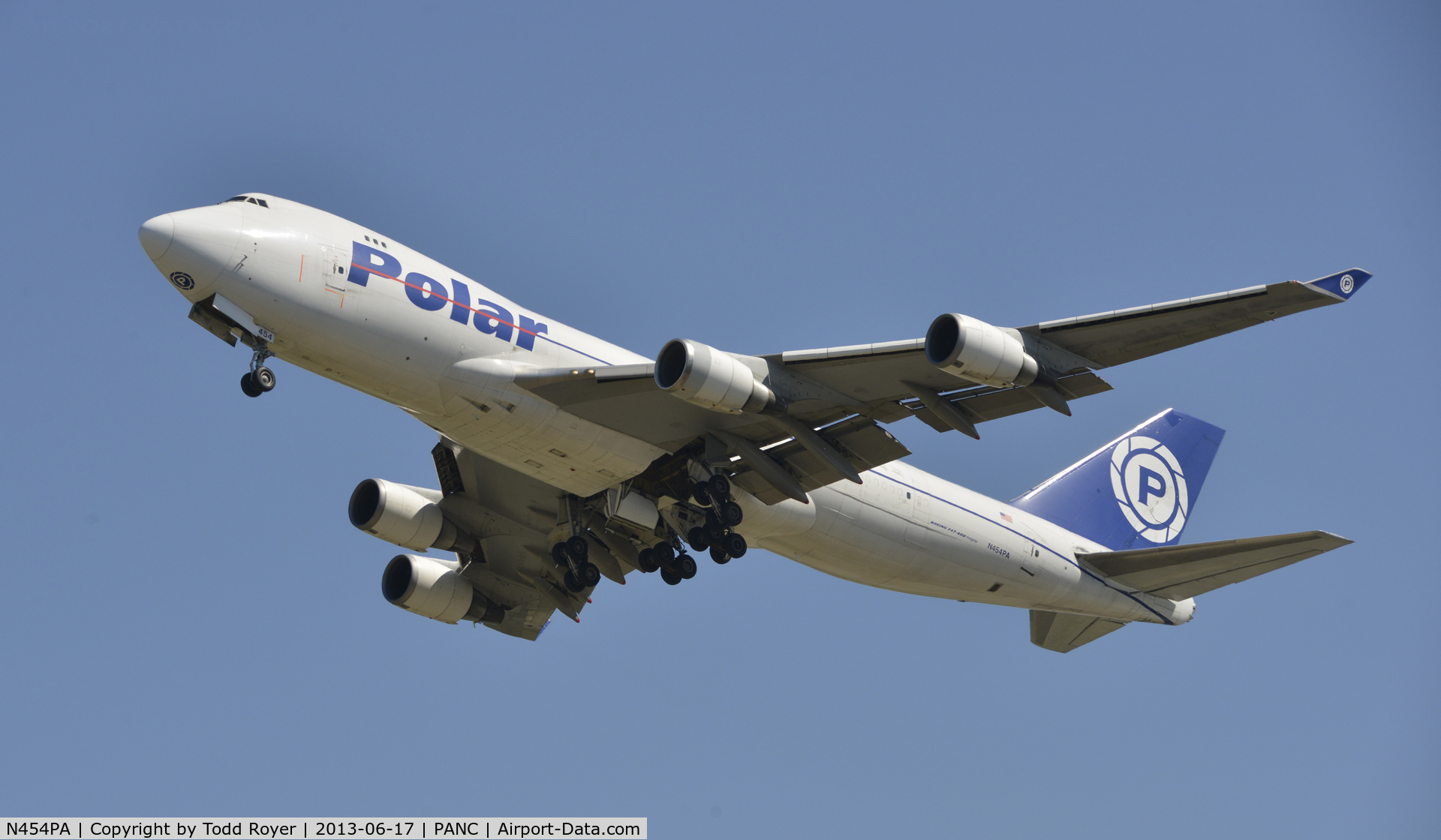 N454PA, 2002 Boeing 747-46NF C/N 30812, Departing Anchorage