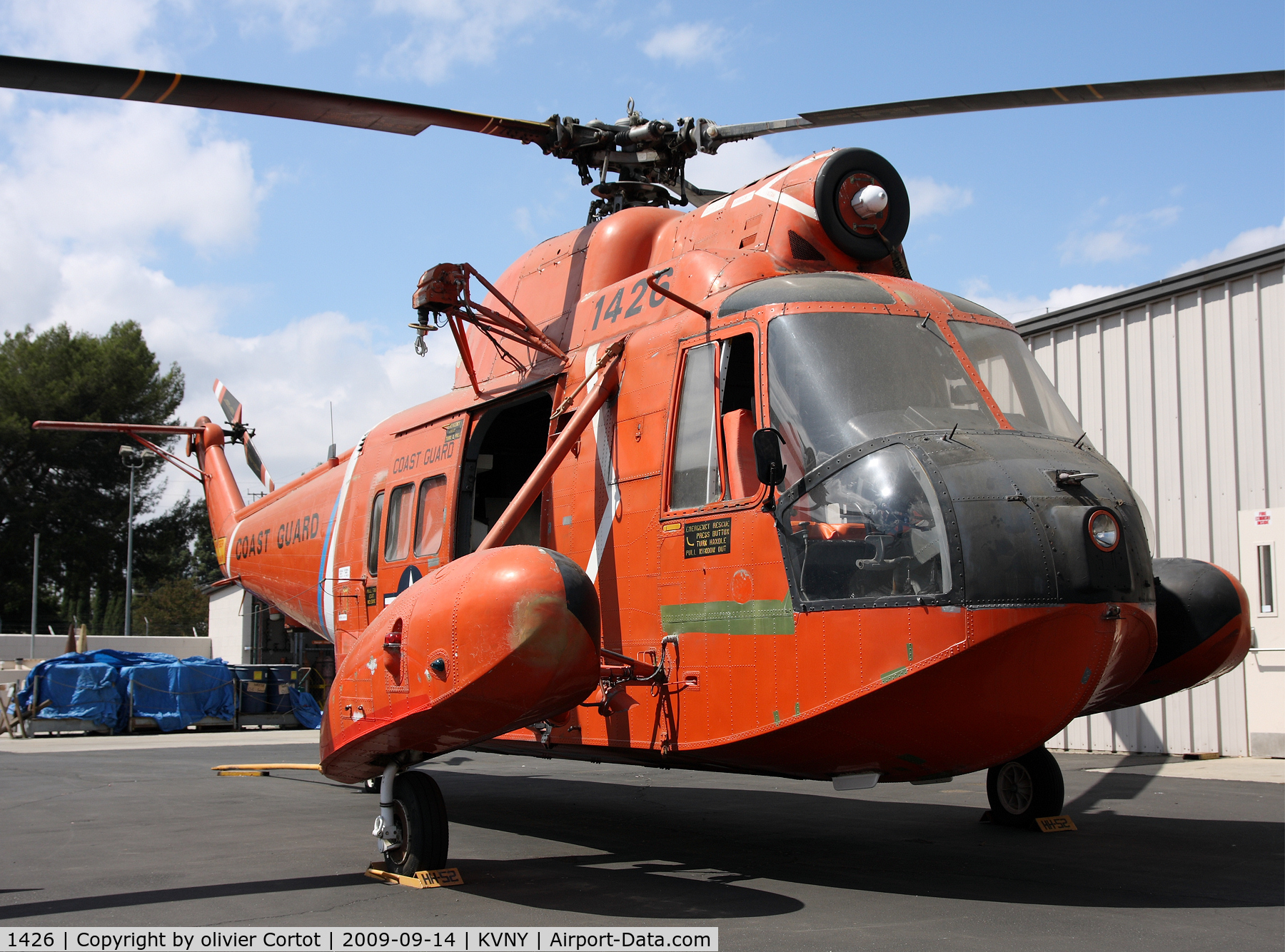 1426, 2000 Sikorsky HH-52A Sea Guard C/N 62.114, Van Nuys airport, near a mechanic school