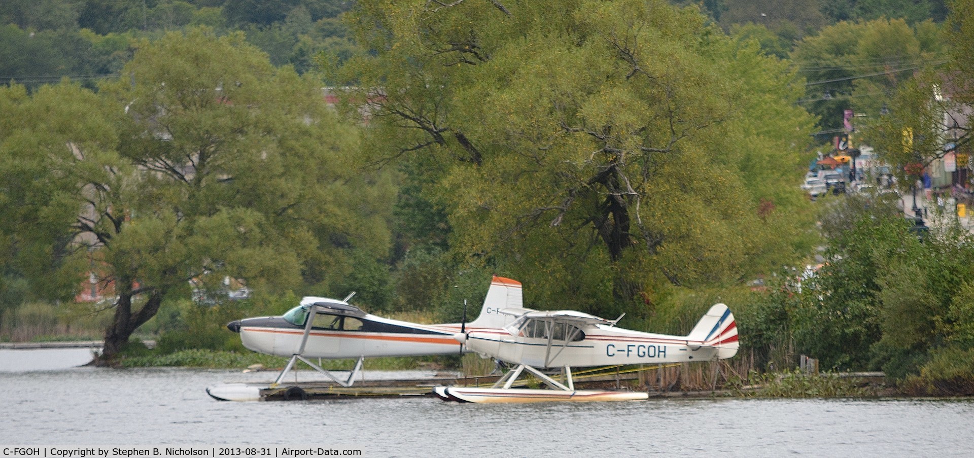 C-FGOH, 1952 Piper PA-18 Super Cub C/N 18-1830, At head lake in Haliburton