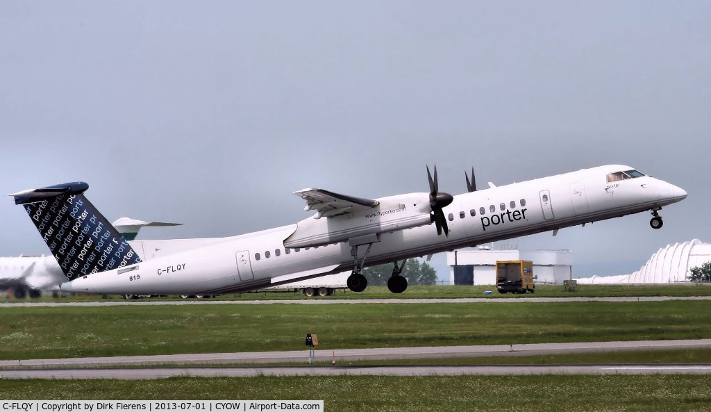 C-FLQY, 2010 De Havilland Canada DHC-8-402Q Dash 8 C/N 4306, Departing from rwy 7.