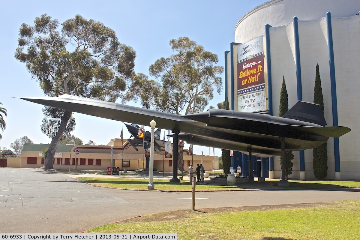 60-6933, 1960 Lockheed A-12 Blackbird C/N 130, San Diego Air & Space Museum, Balboa Park, San Diego, California