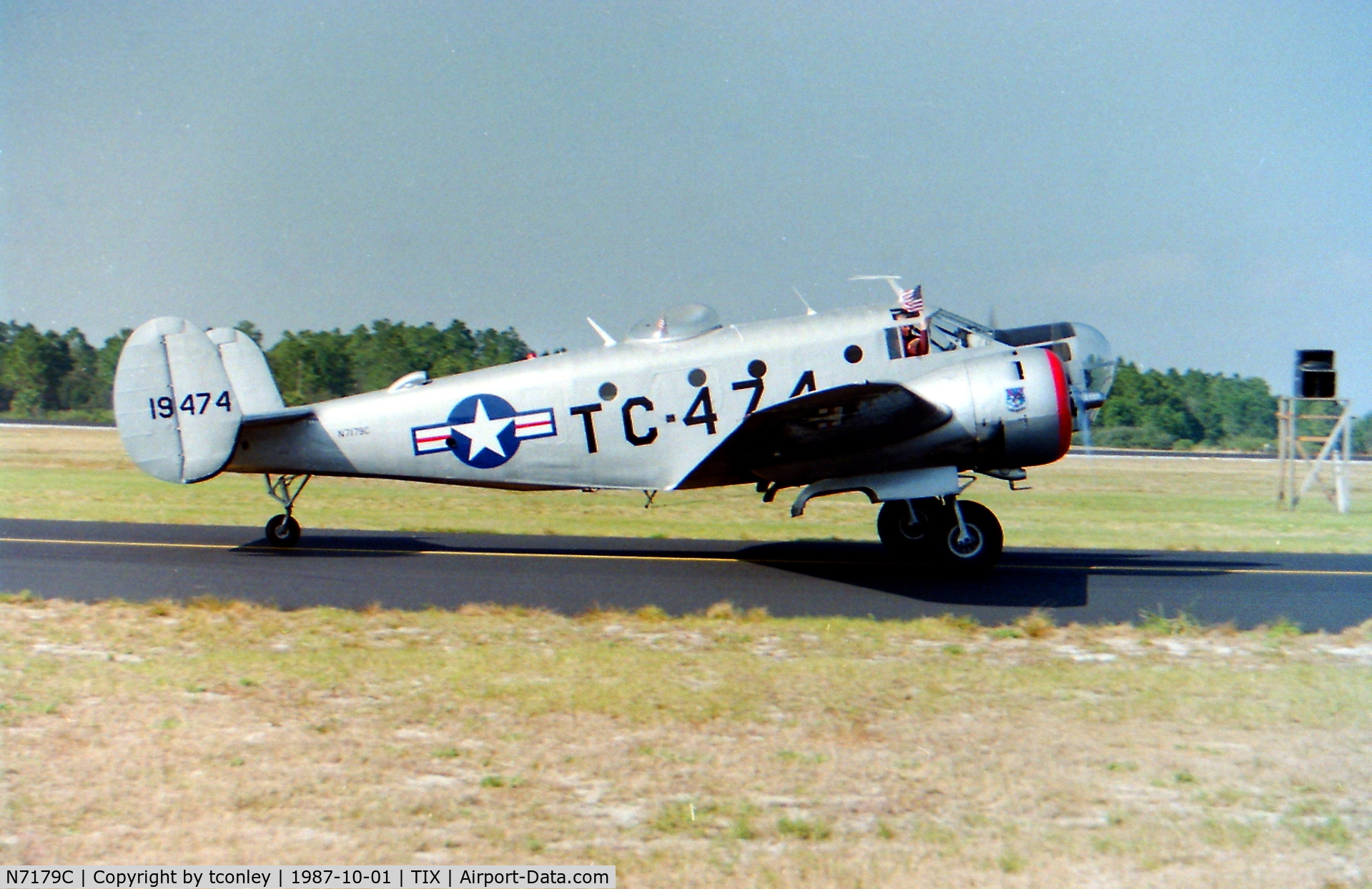 N7179C, 1943 Beech AT-11 Kansan C/N 3811, Beech AT-11 Kansan (Model 18) N7179C SN 3811 Yr Mfg 1943 @ Valiant Air Command Titusville, FL 1987