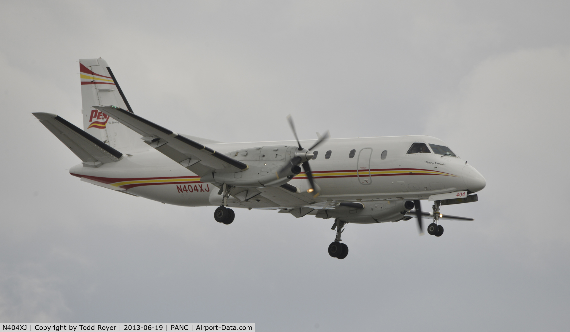 N404XJ, Saab 340B C/N 340B404, Arriving at Anchorage