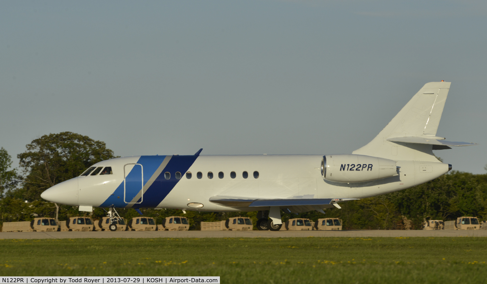 N122PR, 1998 Dassault Falcon 2000 C/N 57, Airventure 2013