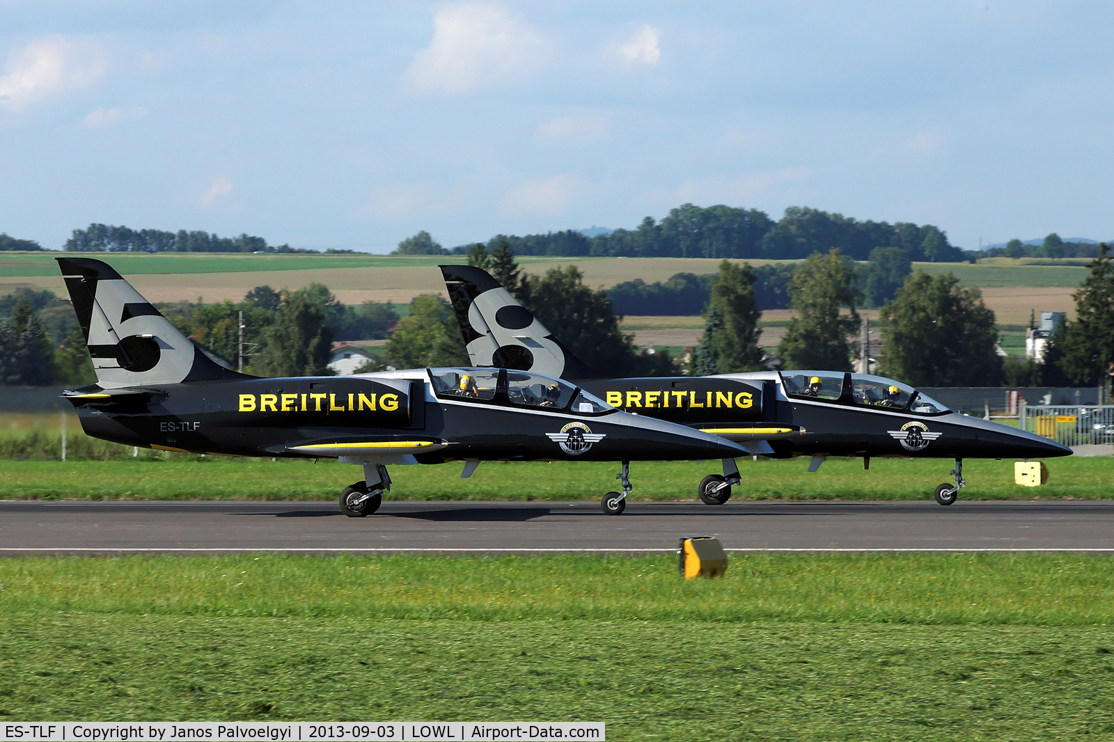 ES-TLF, Aero L-39C Albatros C/N 132114, Breitling Jet Team Aero L-39C Albatros takeoff in LOWL/LNZ
