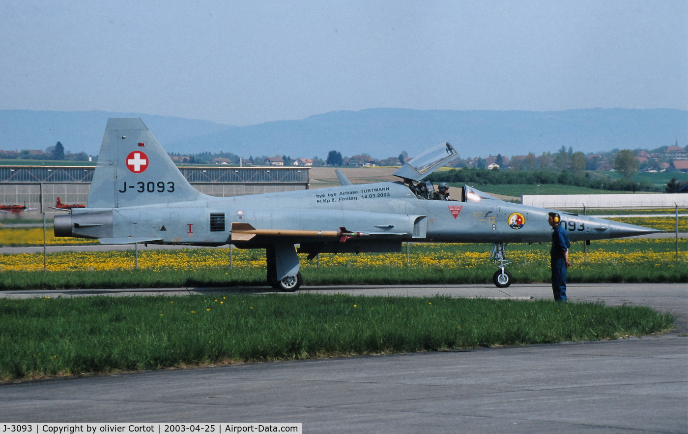 J-3093, Northrop F-5E Tiger II C/N L.1093, with special markings, Payerne 2003