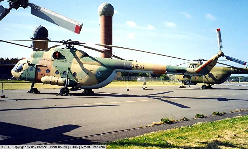 93 01, Mil Mi-8T C/N 031233, Mil Mi-8T [031233] (German Air Force) Berlin-Gatow~D 20/05/1998