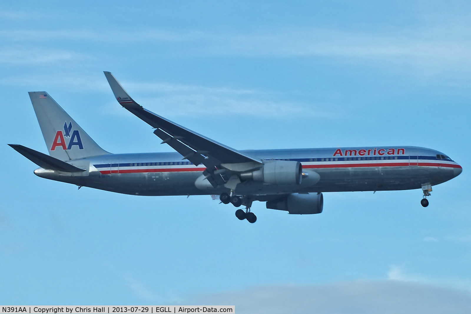 N391AA, 1995 Boeing 767-323 C/N 27451, American Airlines