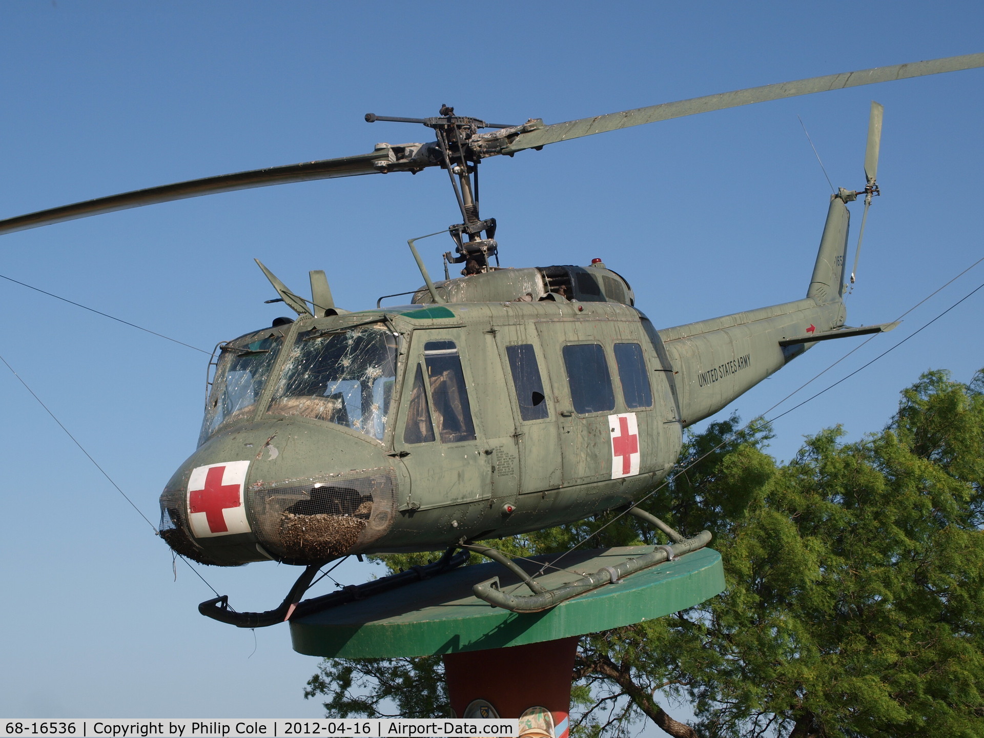 68-16536, 1968 Bell UH-1H Iroquois C/N 11195, Maverick County Lake Park, Eagle Pass