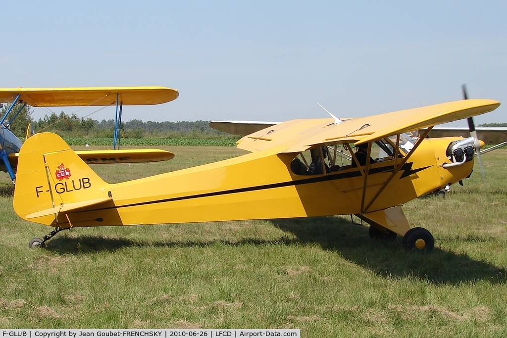 F-GLUB, Piper J3C-65 Cub Cub C/N 16395, Association Toulousaine Aéronautique