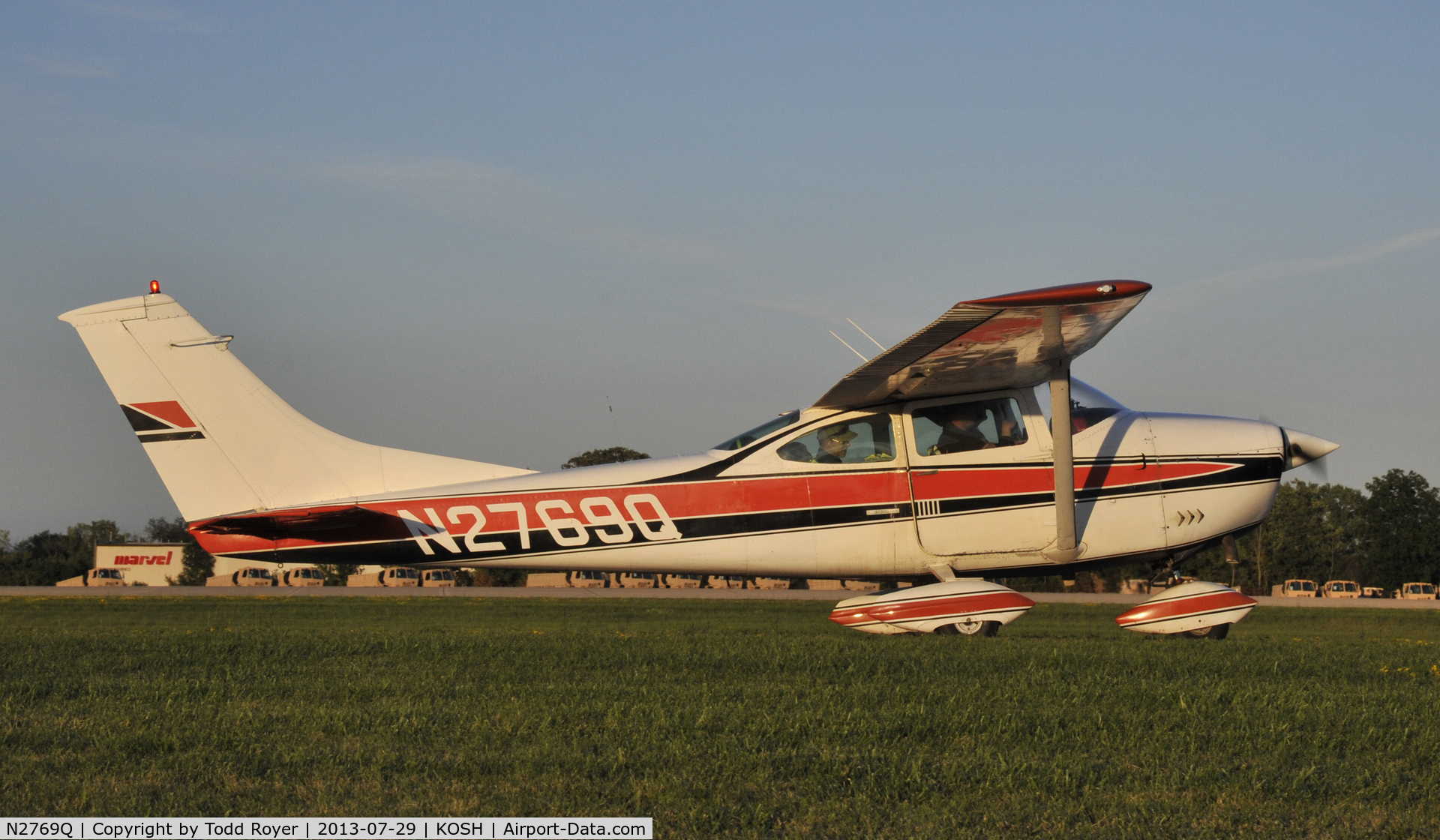 N2769Q, 1967 Cessna 182K Skylane C/N 18257969, Airventure 2013