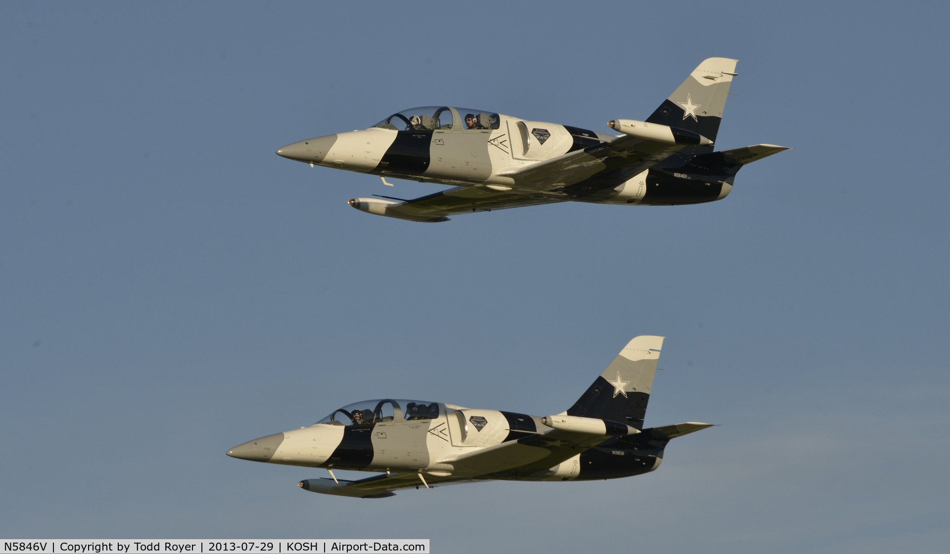 N5846V, 1984 Aero L-39C Albatros C/N 432826, Airventure 2013
