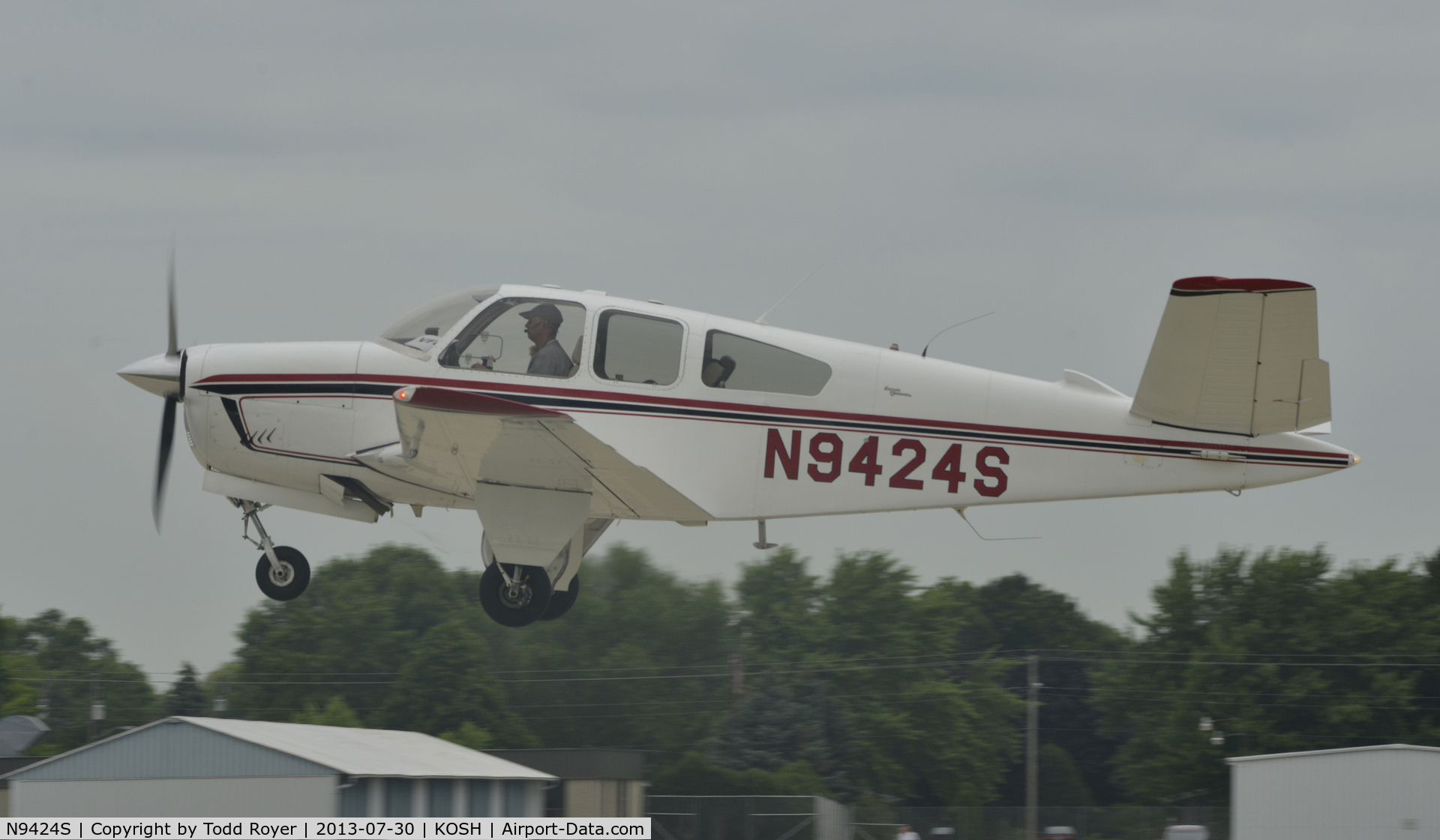 N9424S, 1965 Beech V35 Bonanza C/N D-8022, Airventure 2013