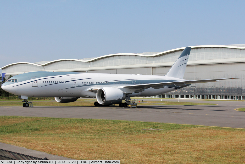 VP-CAL, 2010 Boeing 777-2KQ/LR C/N 40753, Now in full corporate livery just after paintshop...
