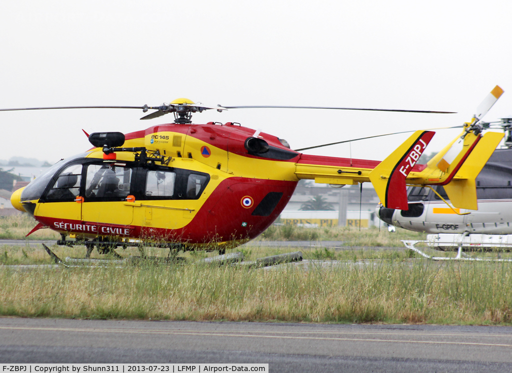F-ZBPJ, Eurocopter-Kawasaki EC-145 (BK-117C-2) C/N 9017, At his gate...