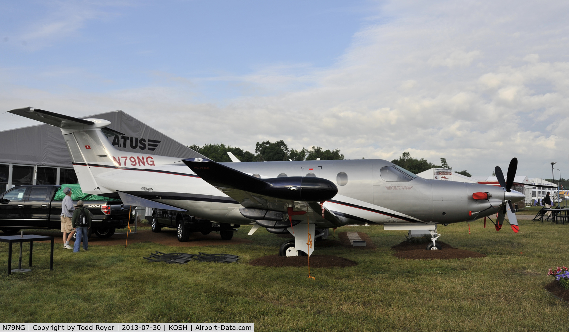 N79NG, 2013 Pilatus PC-12/47E C/N 1379, Airventure 2013