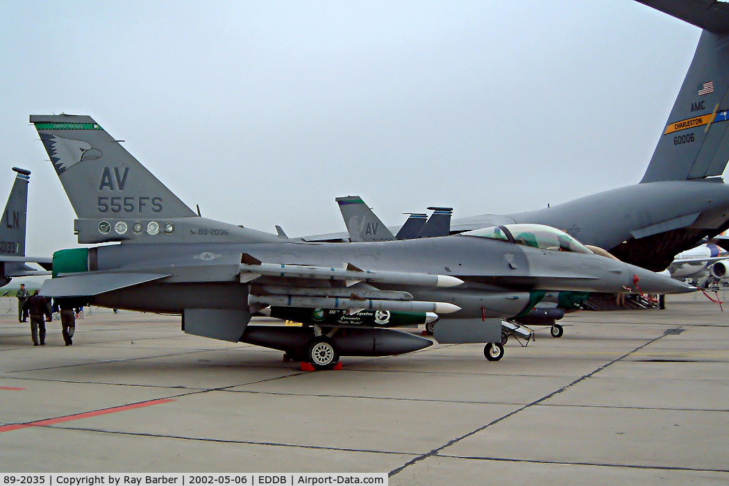 89-2035, 1989 General Dynamics F-16CG C/N 1C-188, General Dynamics F-16CG Fighting Falcon [1C-188] Berlin-Schonefeld~D 06/05/2002