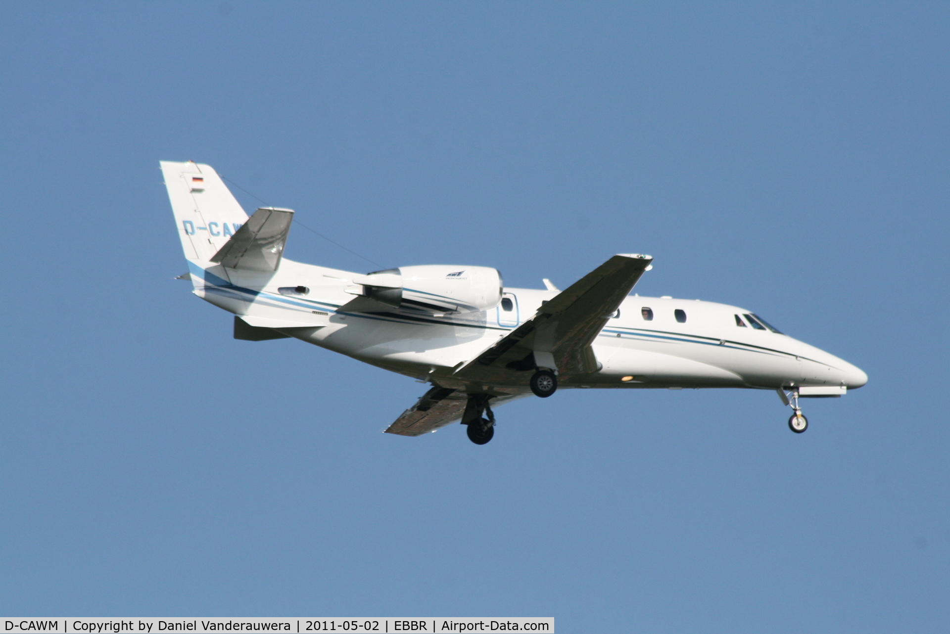 D-CAWM, 2008 Cessna 560 Citation XLS+ C/N 560-6002, Descending to RWY 02