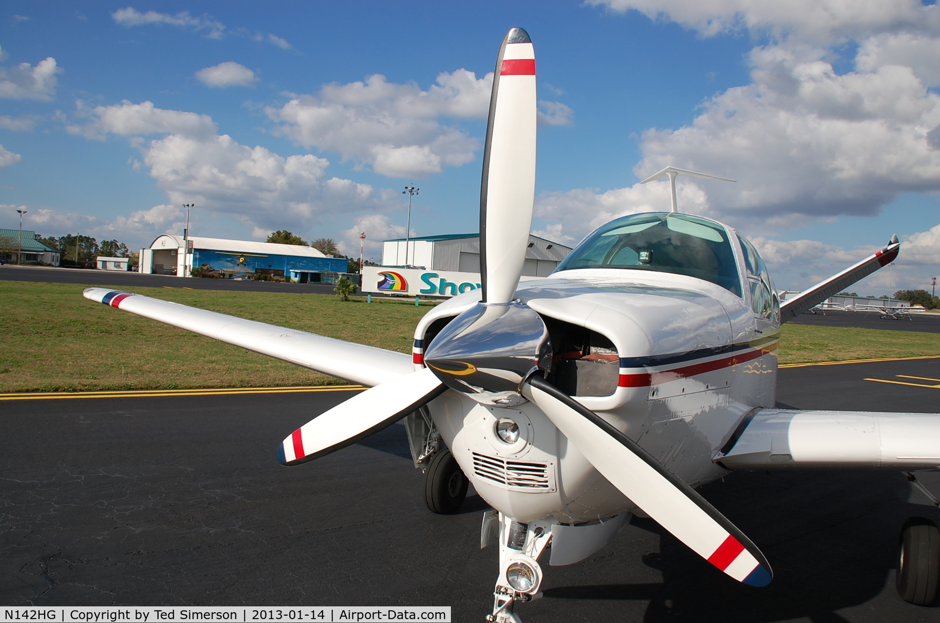 N142HG, 1969 Beech V35A Bonanza C/N D-9020, 1969 V35A Bonanza