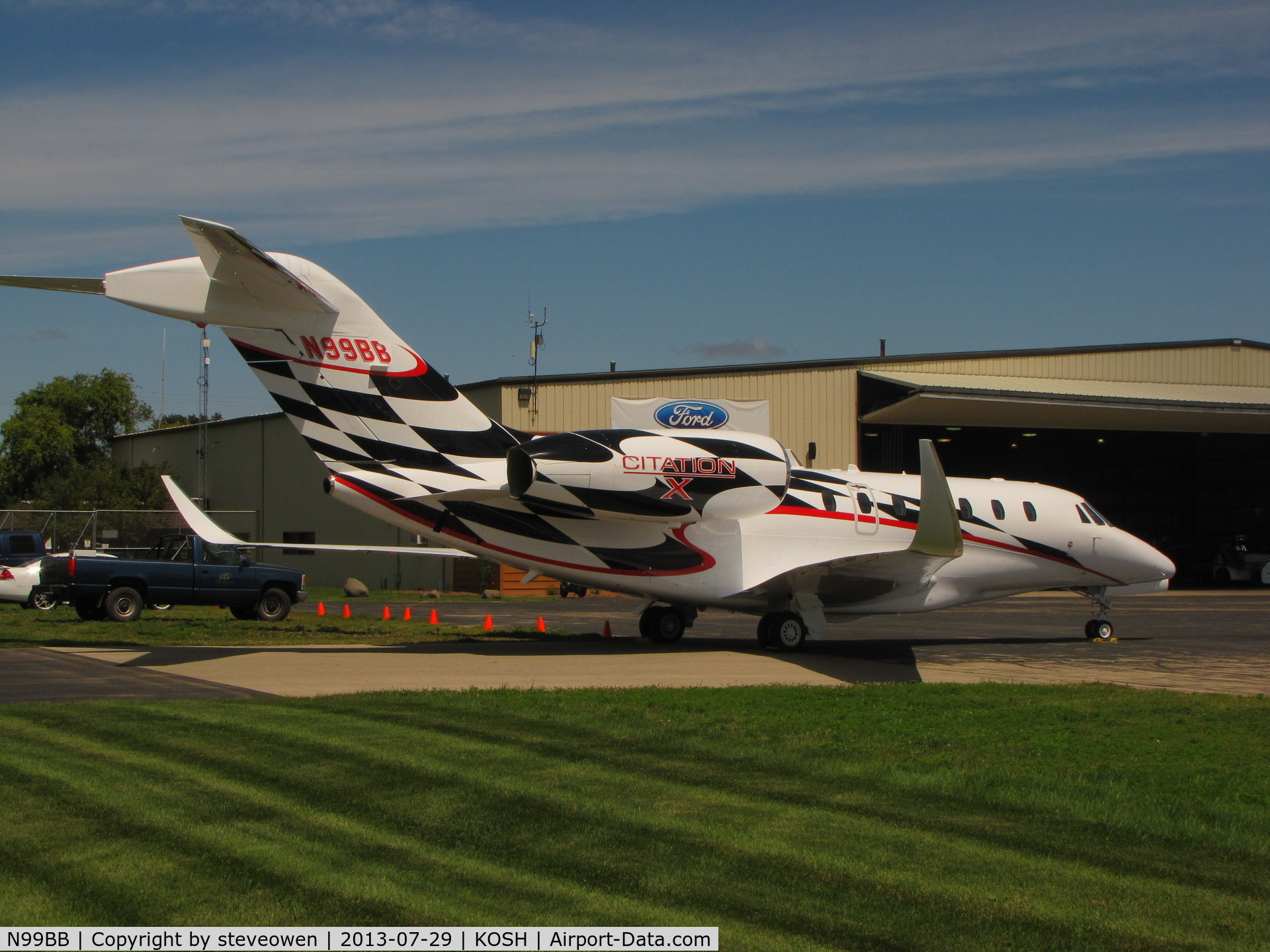 N99BB, 1996 Cessna 750 Citation X Citation X C/N 750-0005, Weeks hangar