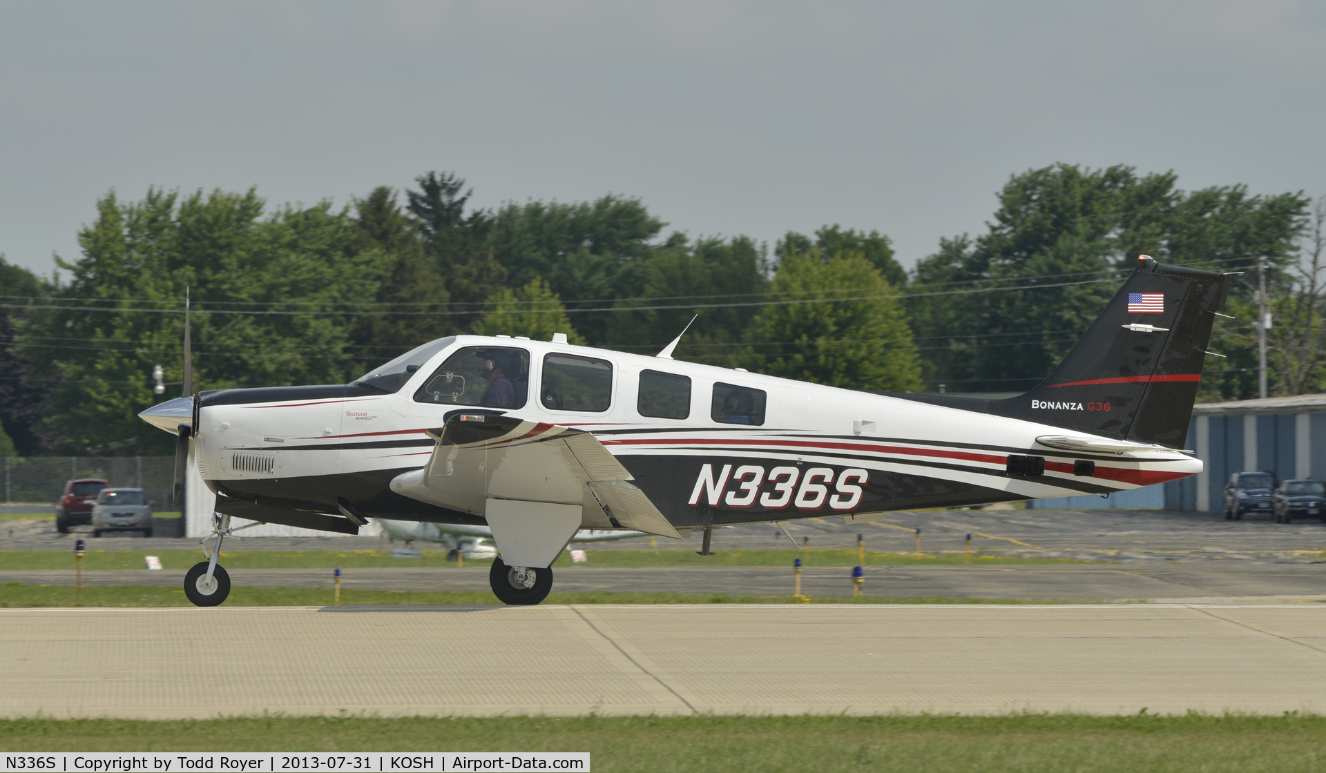 N336S, 2013 Hawker Beechcraft Corp G36 Bonanza C/N E-3989, Airventure 2013