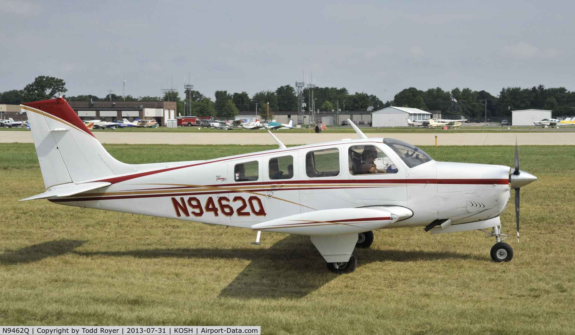 N9462Q, 1972 Beech A36 Bonanza 36 C/N E-313, Airventure 2013