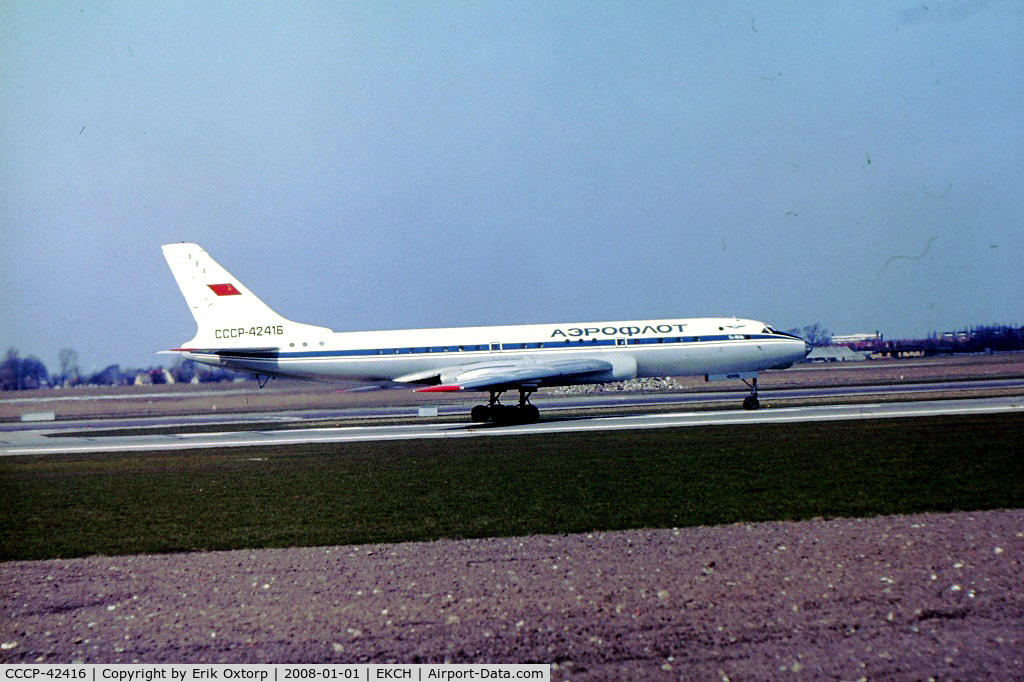 CCCP-42416, Tupolev Tu-104B C/N 920403, CCCP-42416 ready for takeoff on rw 04R