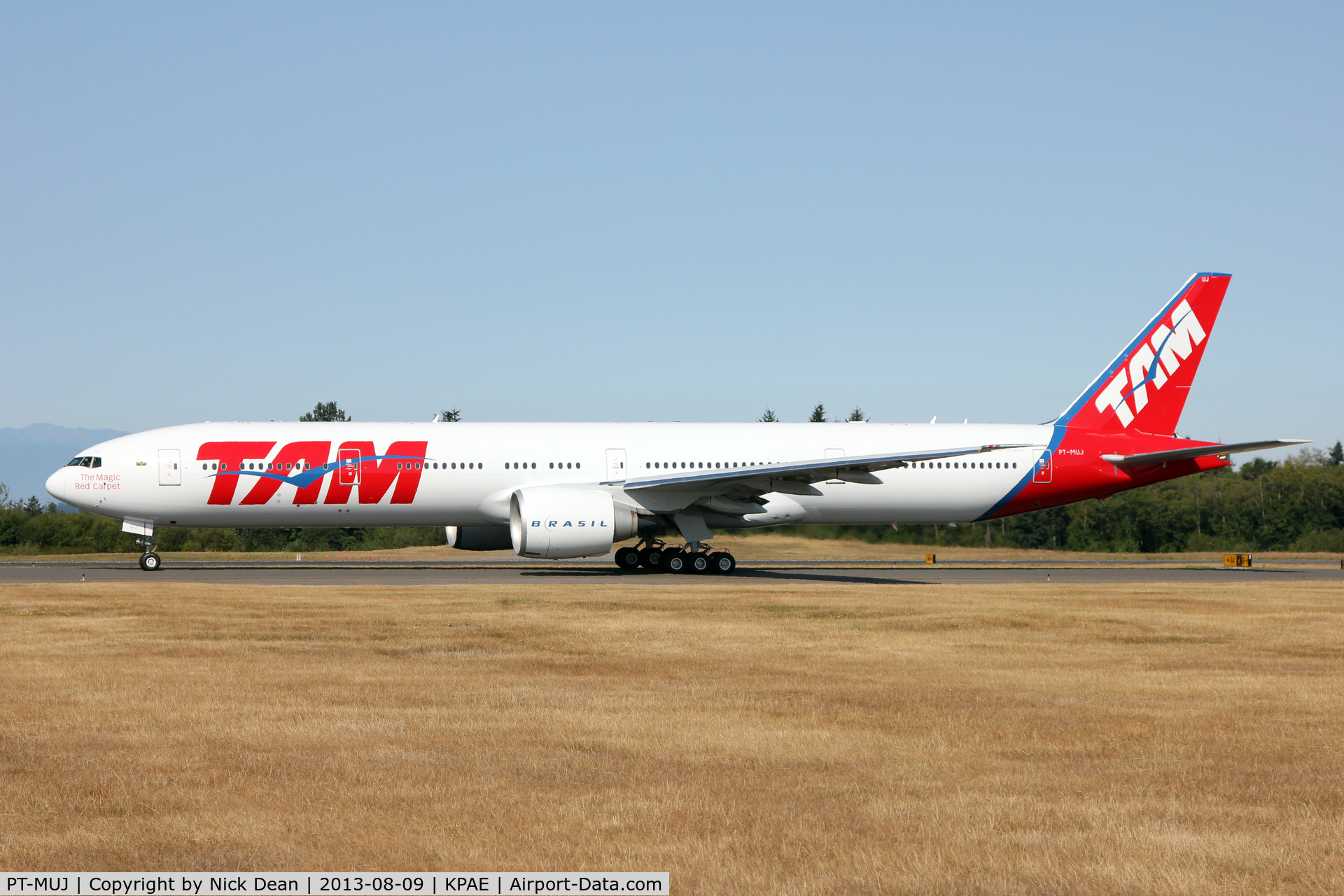 PT-MUJ, 2013 Boeing 777-32W/ER C/N 40588, KPAE/PAE
