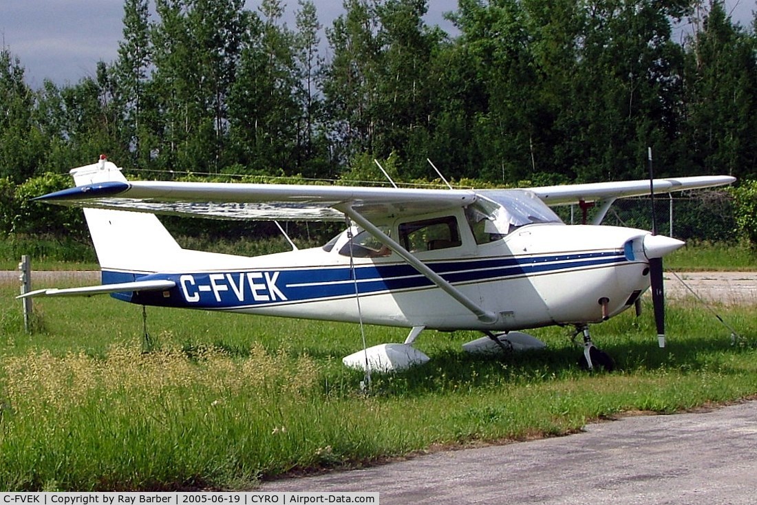 C-FVEK, 1966 Cessna 172G C/N 17254727, Cessna 172G Skyhawk [172-54727] Rockcliffe~C 19/06/2005